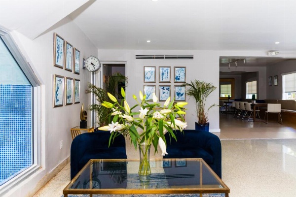 Aqua Hotel & Suites image 7